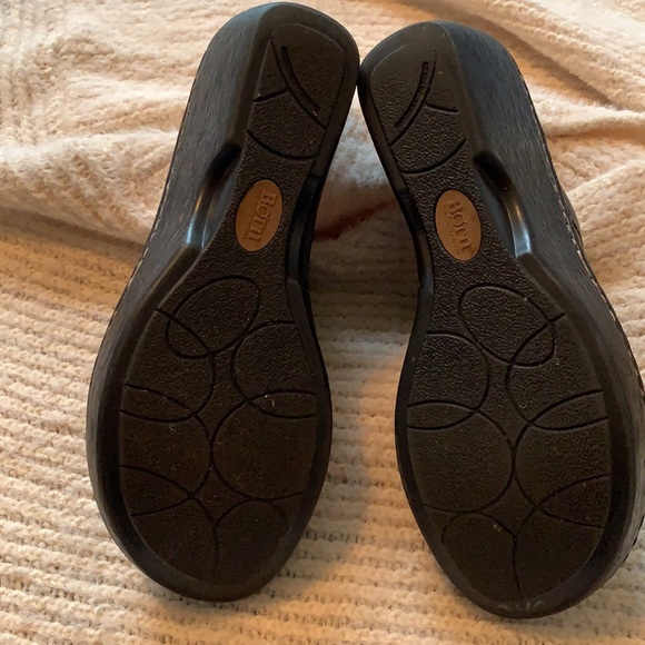 Born Brown Clogs (size 8) - Picture 3 of 4